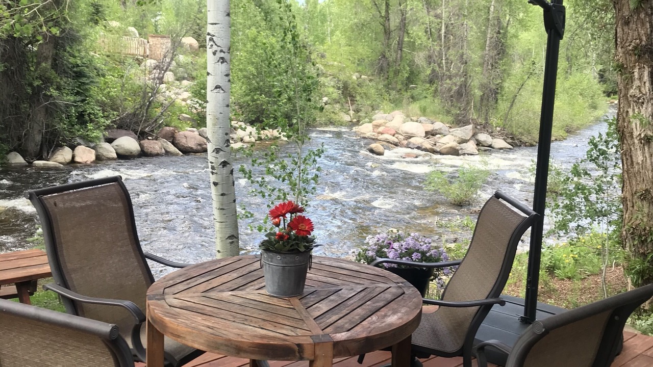 Photo of Others in Aspen