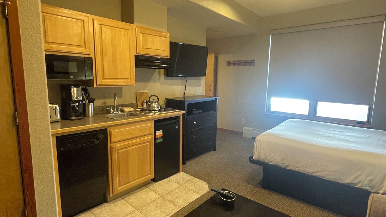 Photo of Bedroom in Four O'Clock