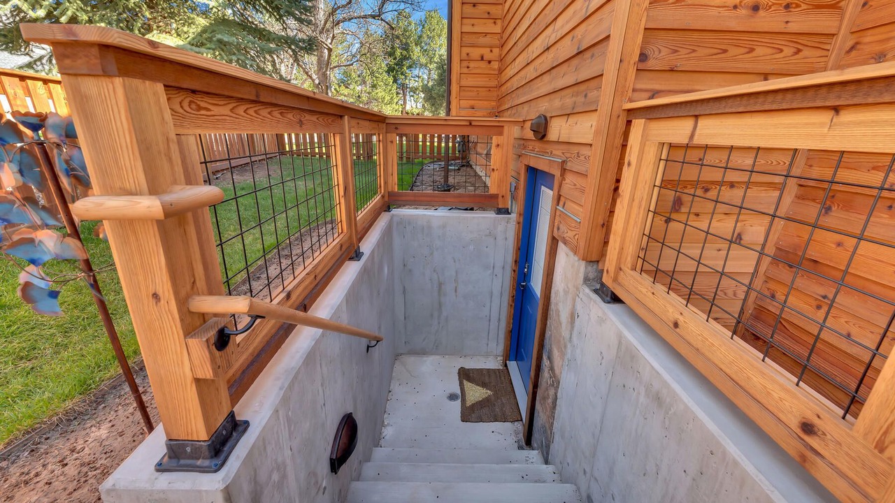 Photo of Outdoor in Melody Heights