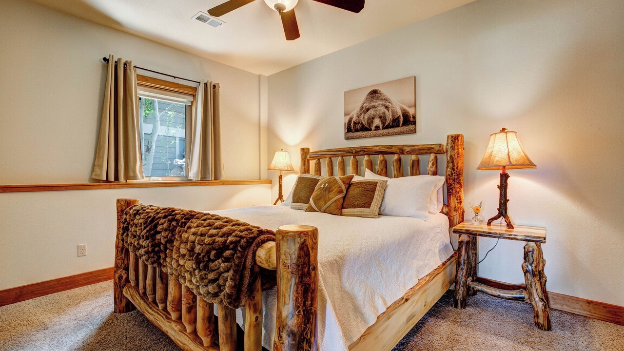 Photo of Bedroom in Estes Park