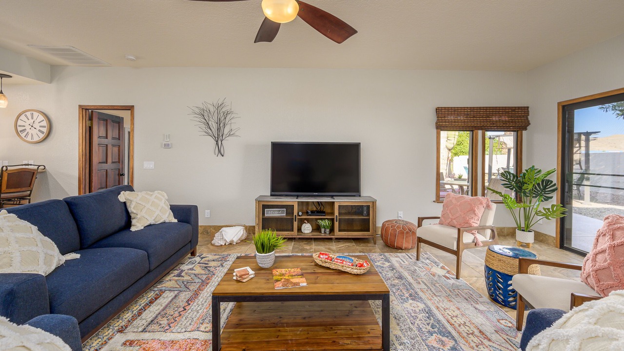 Photo of Livingroom in Bullhead City