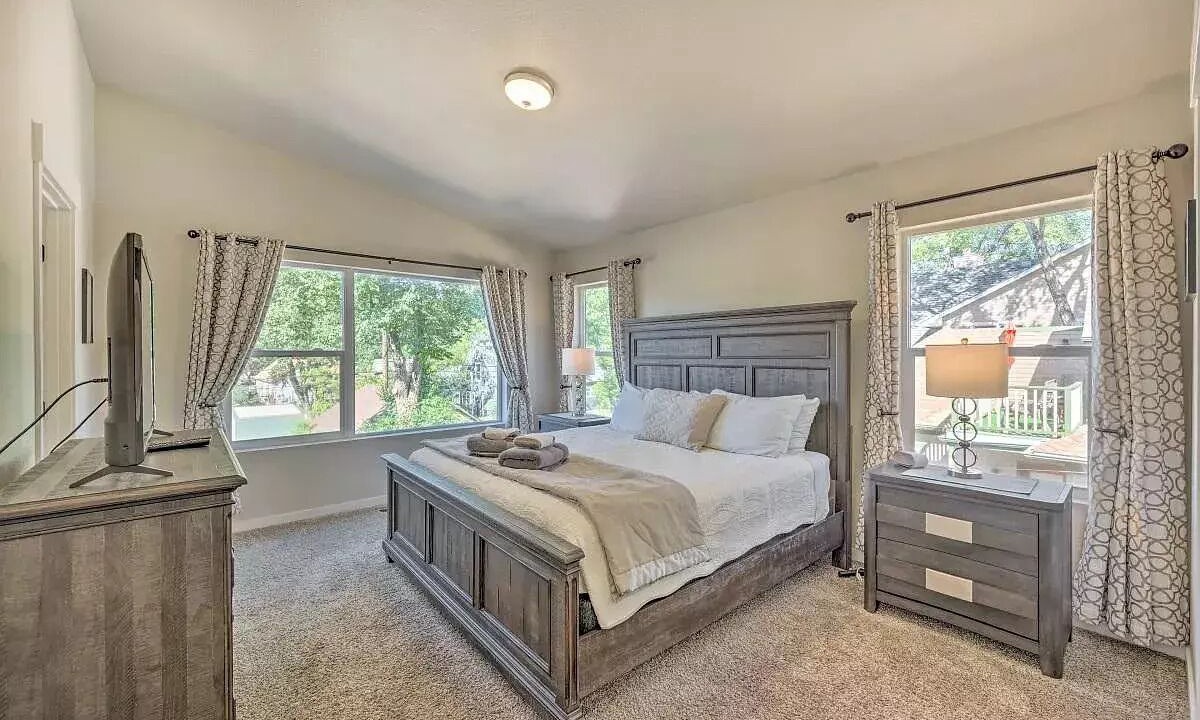 Photo of Bedroom in Colorado Springs