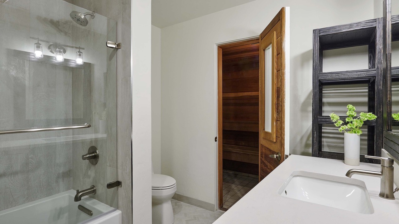 Photo of Bedroom in Snowmass Village