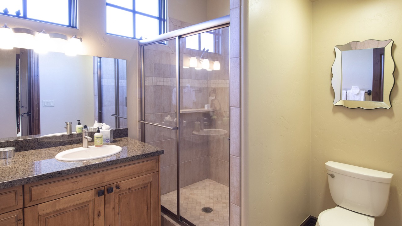 Photo of Bathroom in Aspen Glen