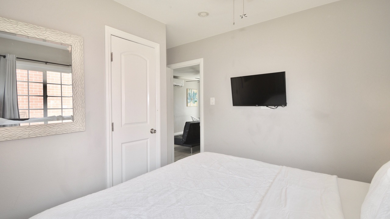 Photo of Bedroom in East Whittier