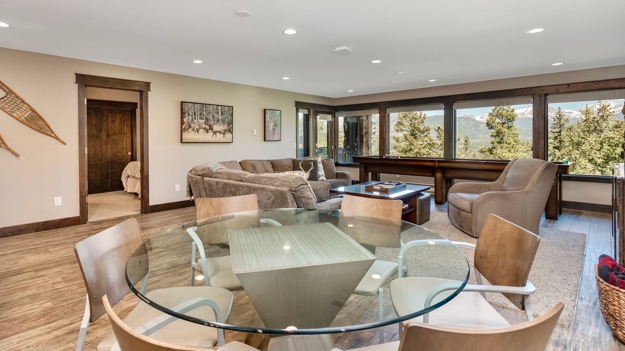 Photo of Others in Windcliff Estates