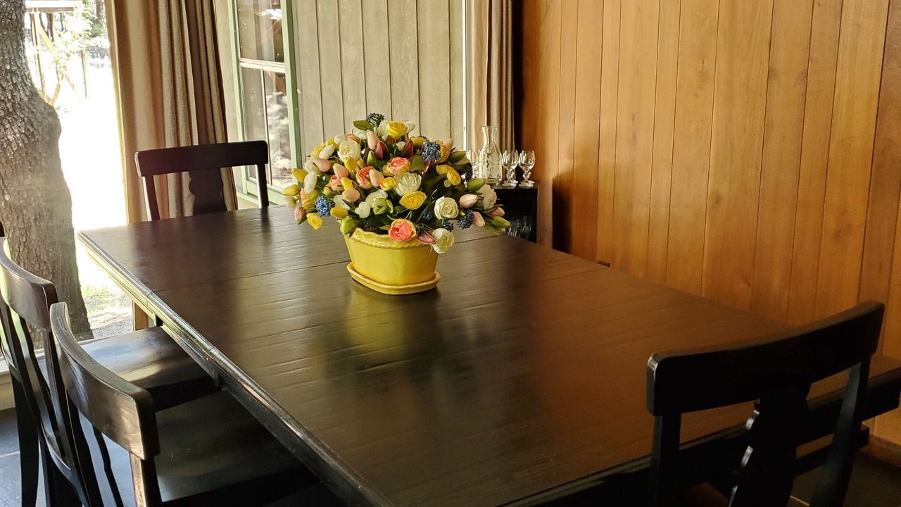 Photo of Bedroom in North Wawona