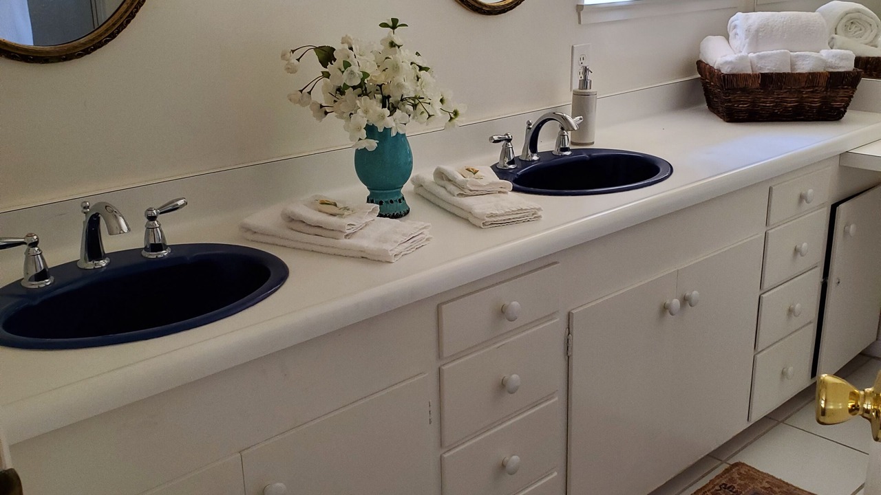 Photo of Bathroom in North Wawona