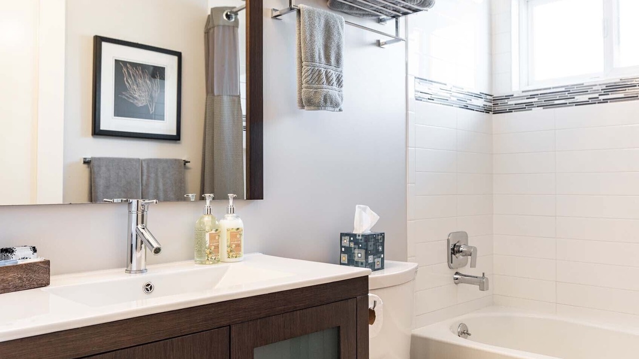 Photo of Bathroom in Carpinteria