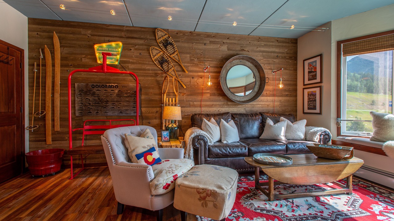 Photo of Livingroom in Copper Mountain Village