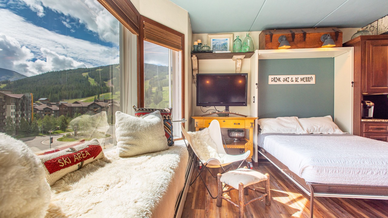 Photo of Bedroom in Copper Mountain Village