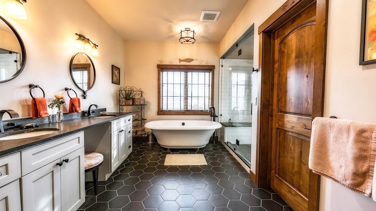 Photo of Bathroom in Mount Crested Butte