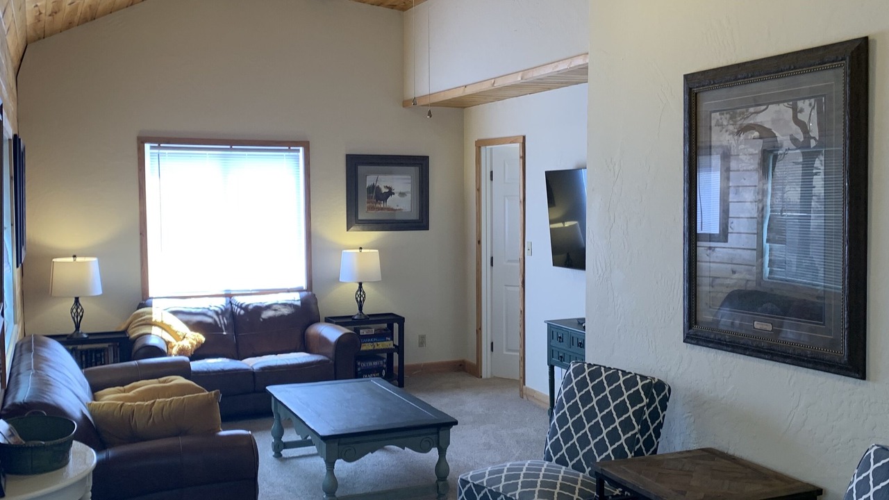 Photo of Livingroom in Grand Lake