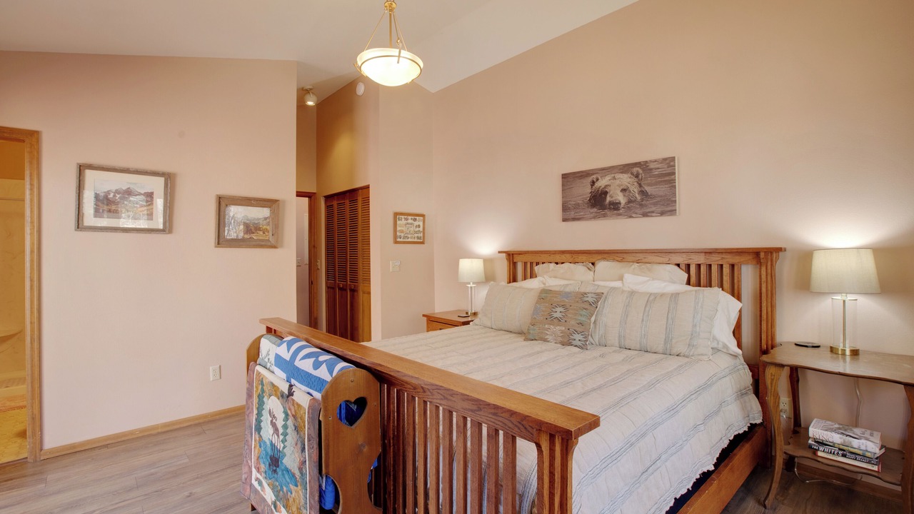 Photo of Bedroom in Green Mountain Falls