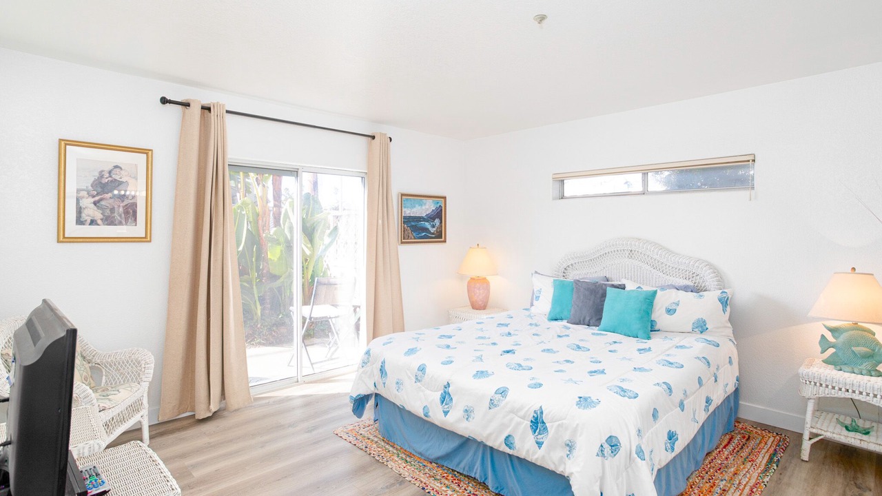 Photo of Bedroom in Downtown