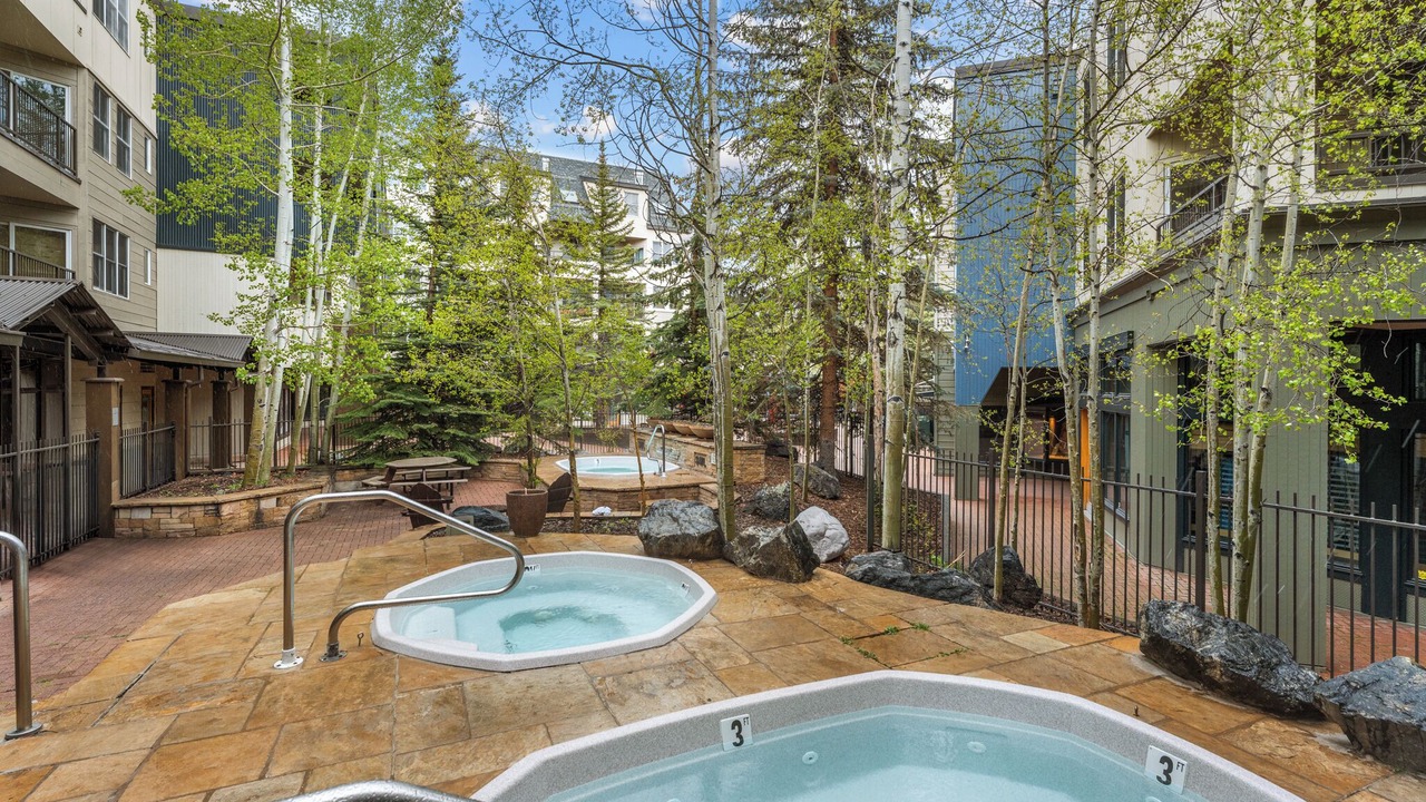 Photo of Outdoor in River Run