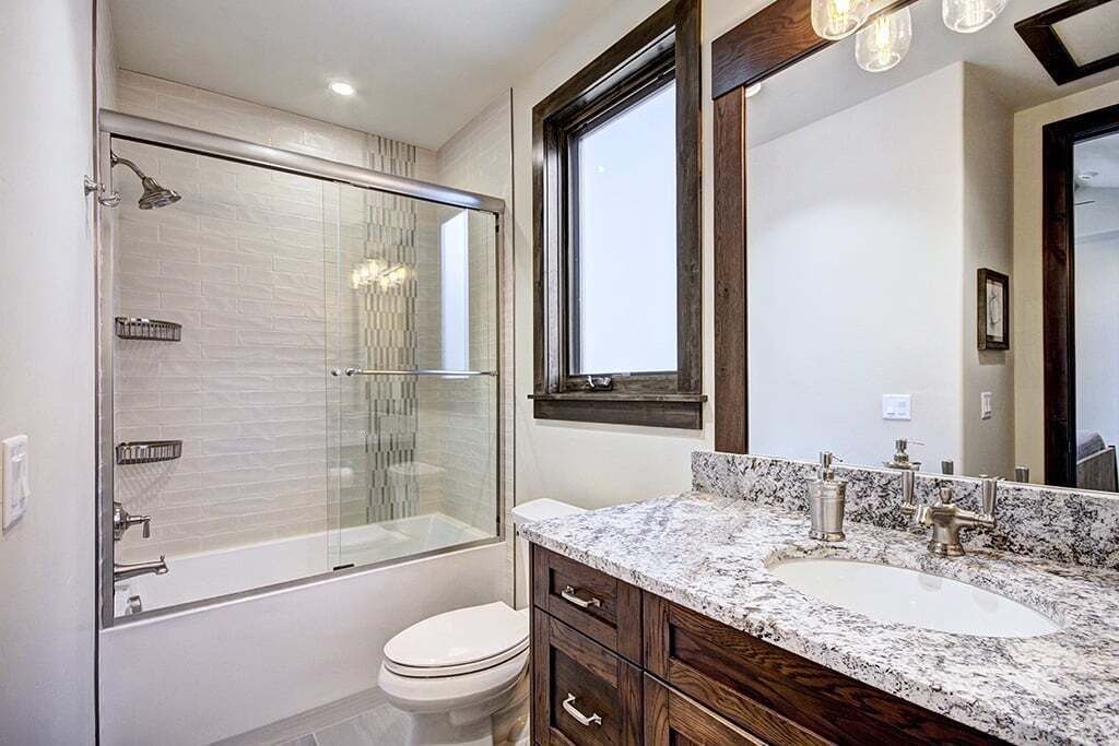 Photo of Bathroom in Warrior's Mark West