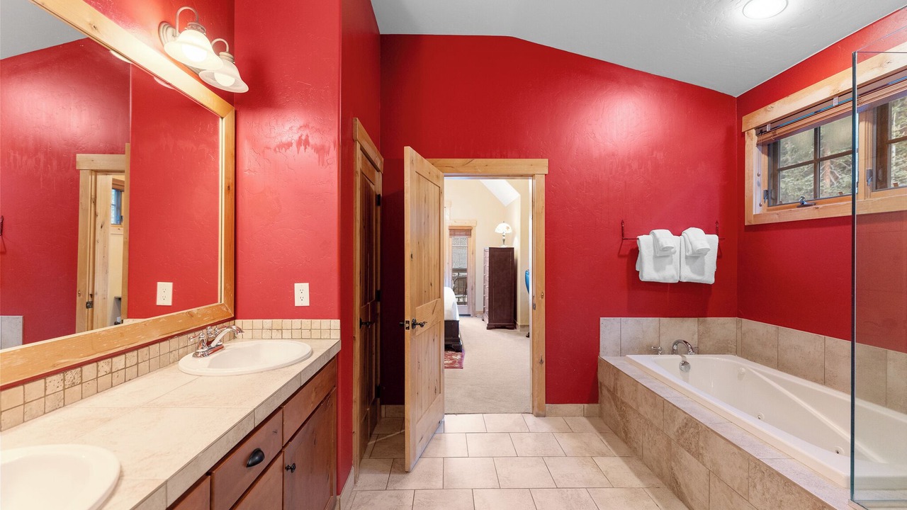 Photo of Bathroom in Keystone