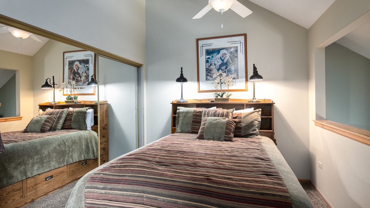 Photo of Bedroom in Historic District