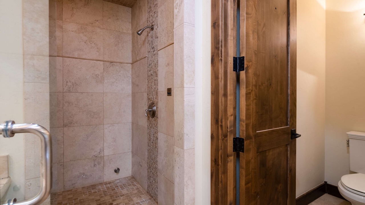 Photo of Bathroom in Fairmount On The River