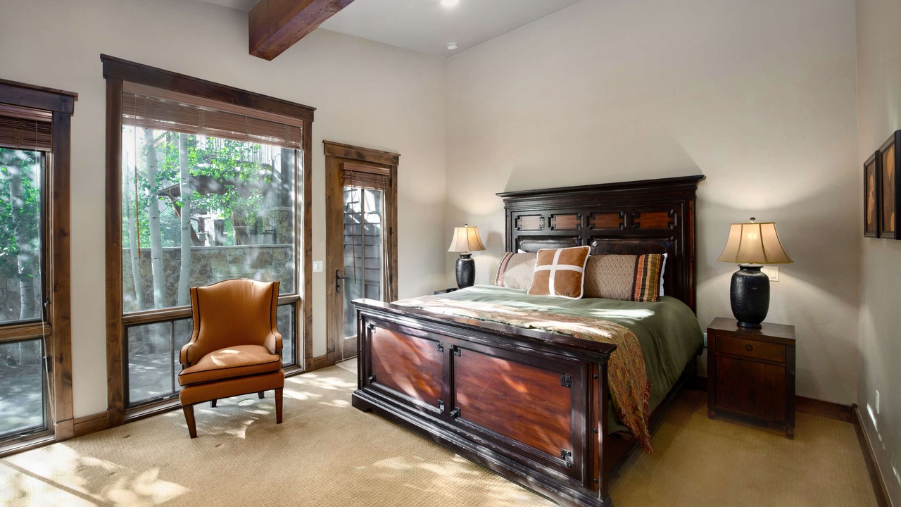 Photo of Bedroom in Fairmount On The River