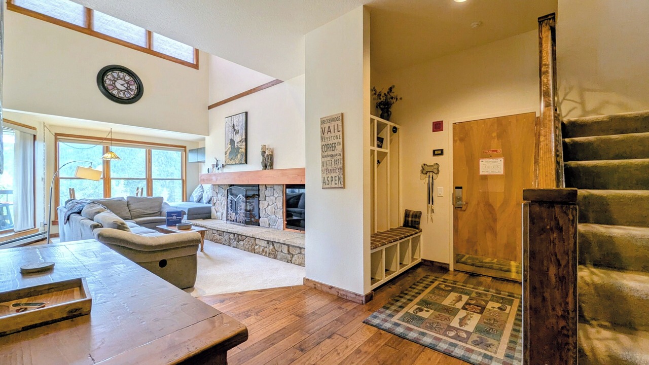 Photo of Livingroom in Keystone