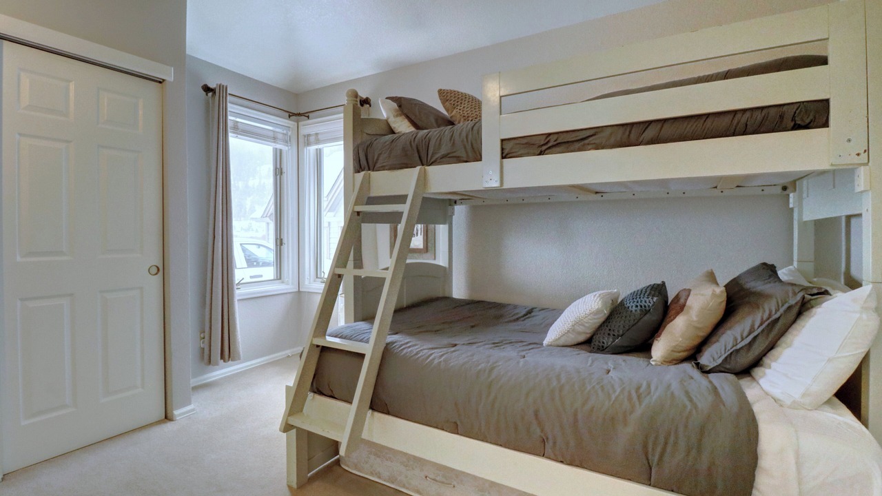 Photo of Bedroom in East Village at Copper