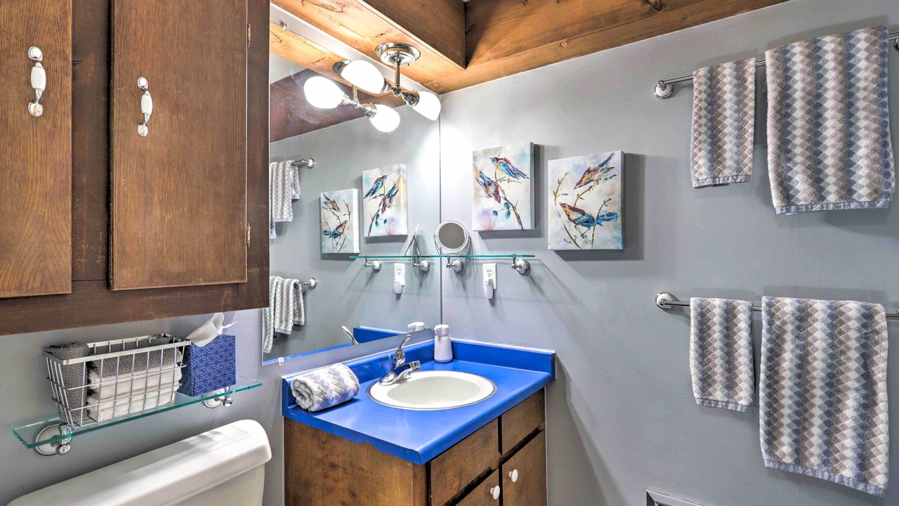 Photo of Bathroom in Idlewild Estates