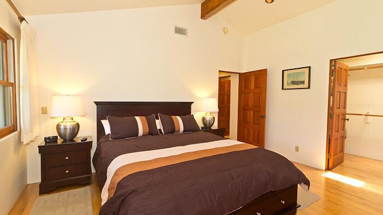 Photo of Bedroom in Toro Canyon