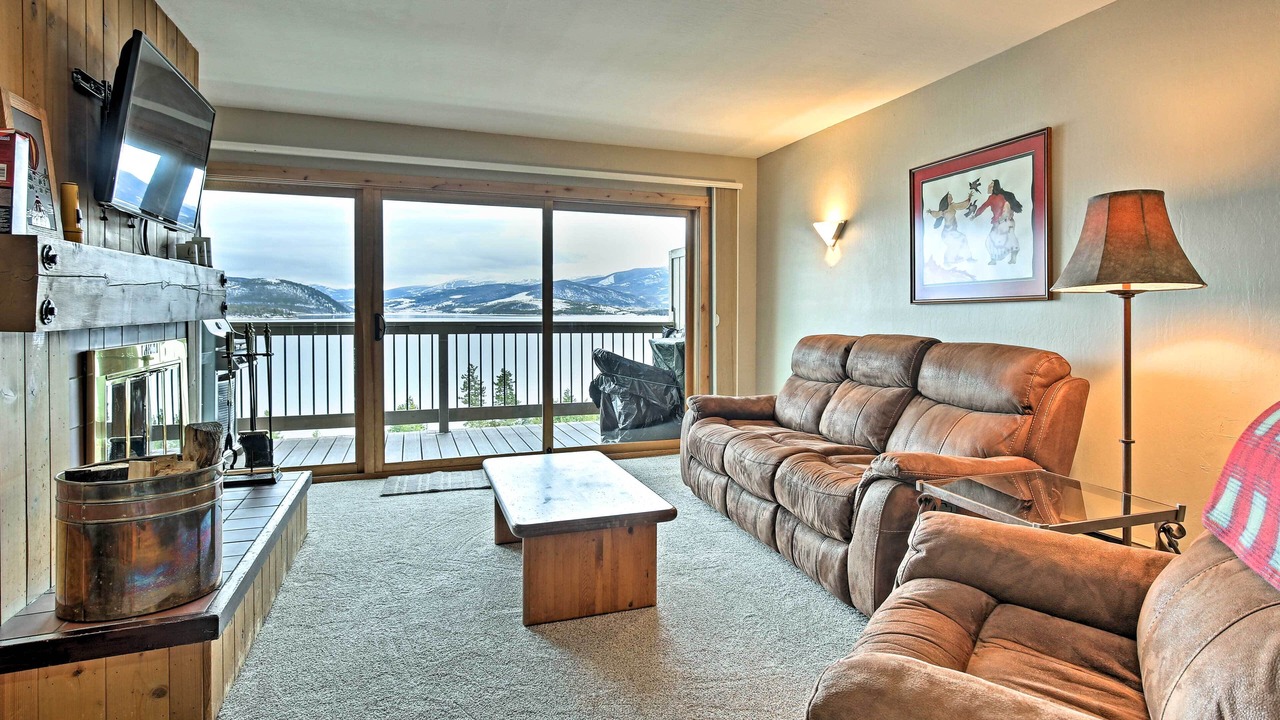 Photo of Livingroom in Dillon