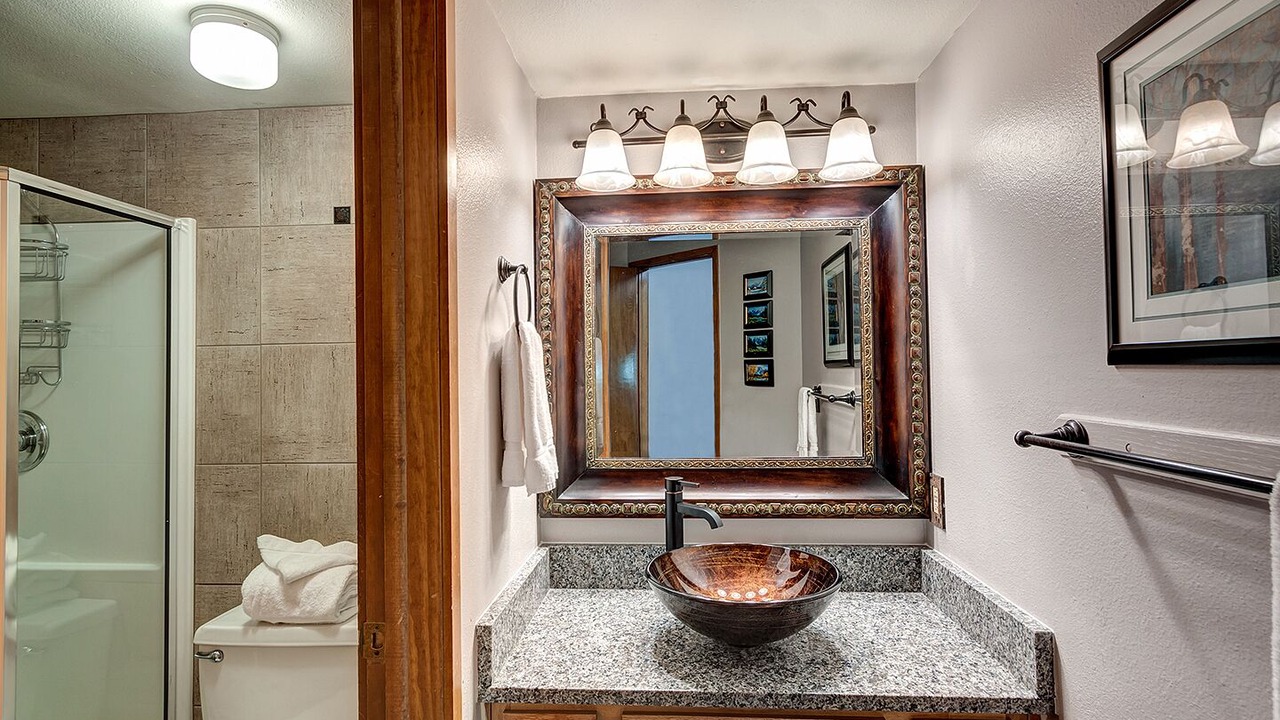 Photo of Bathroom in Historic District