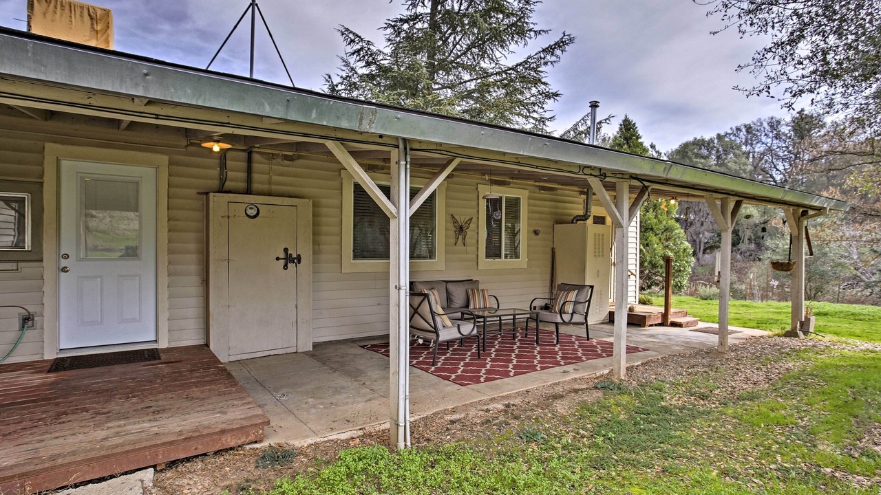 Photo of Patio Balcony in Mariposa