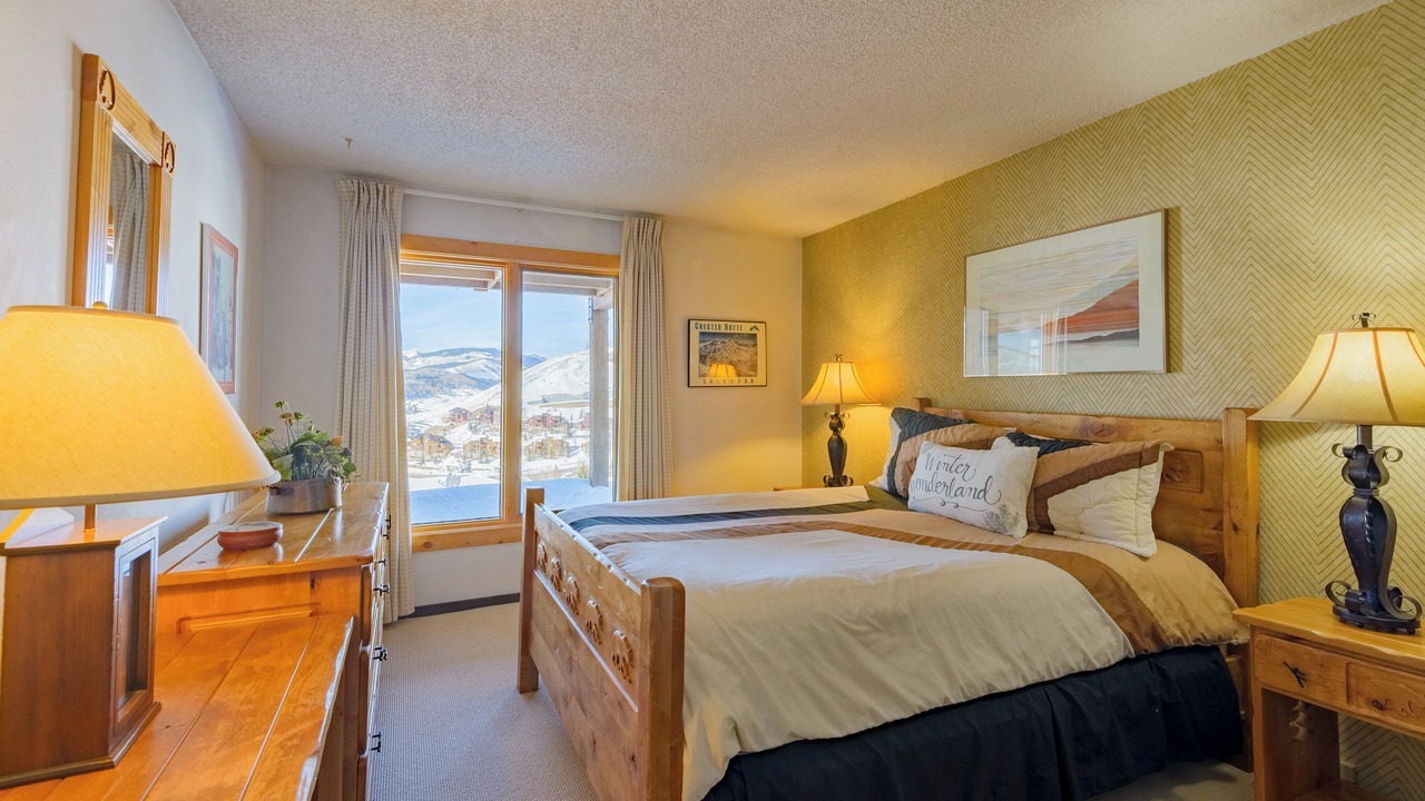 Photo of Bedroom in Mount Crested Butte
