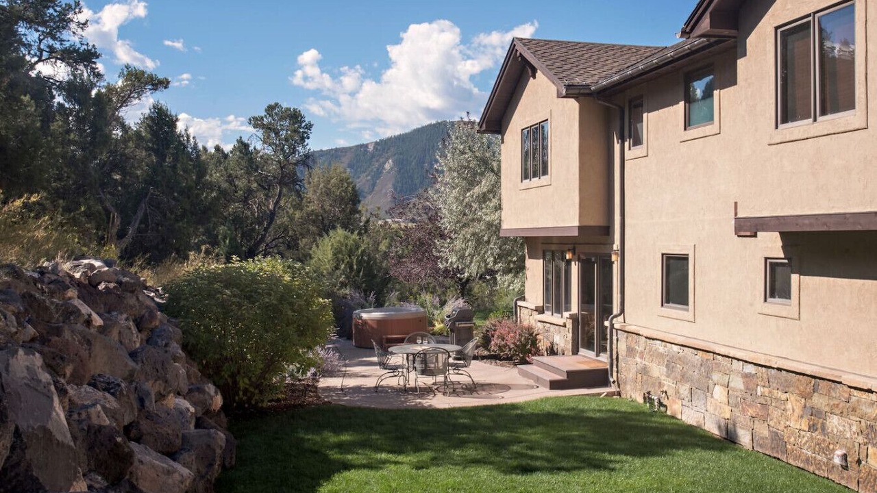 Photo of Outdoor in Carbondale