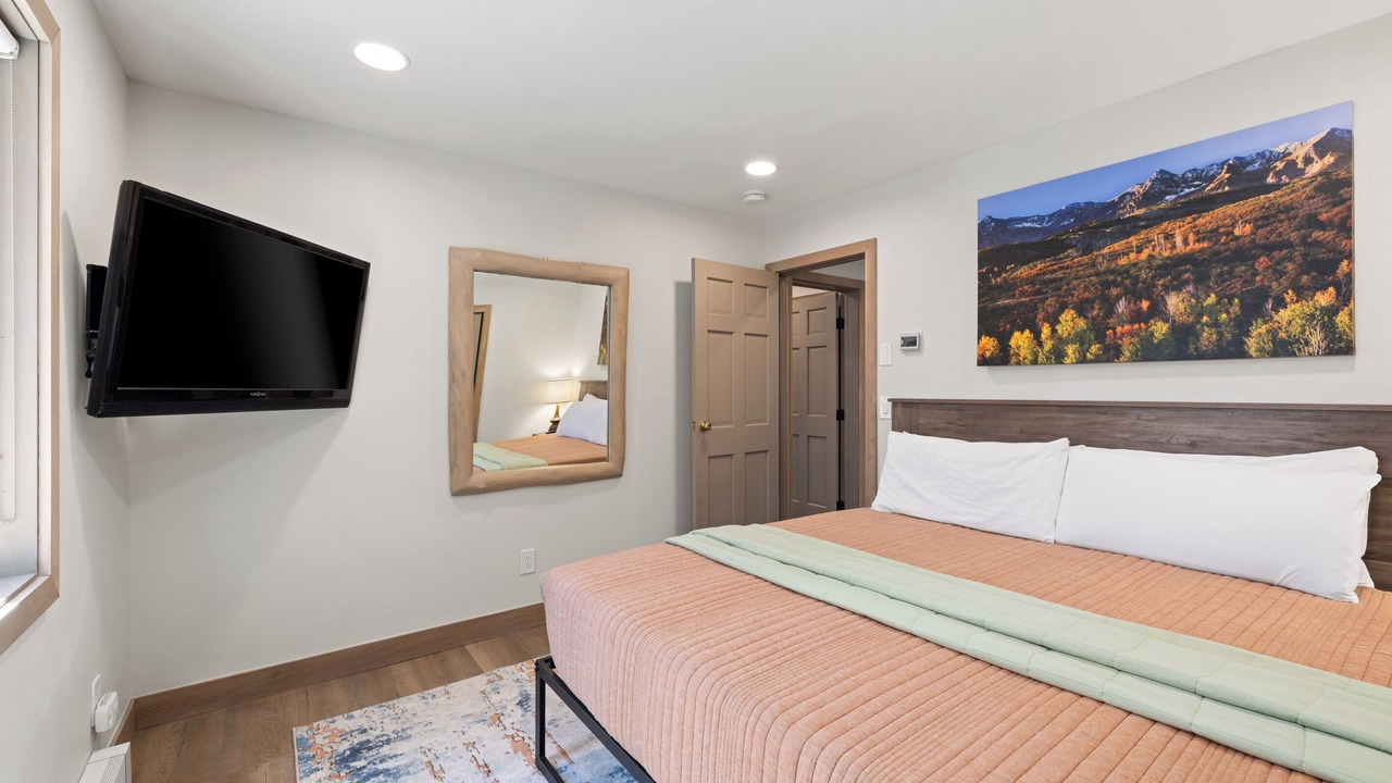 Photo of Bathroom in Warrior's Mark West