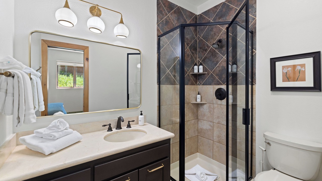 Photo of Bathroom in Warrior's Mark West