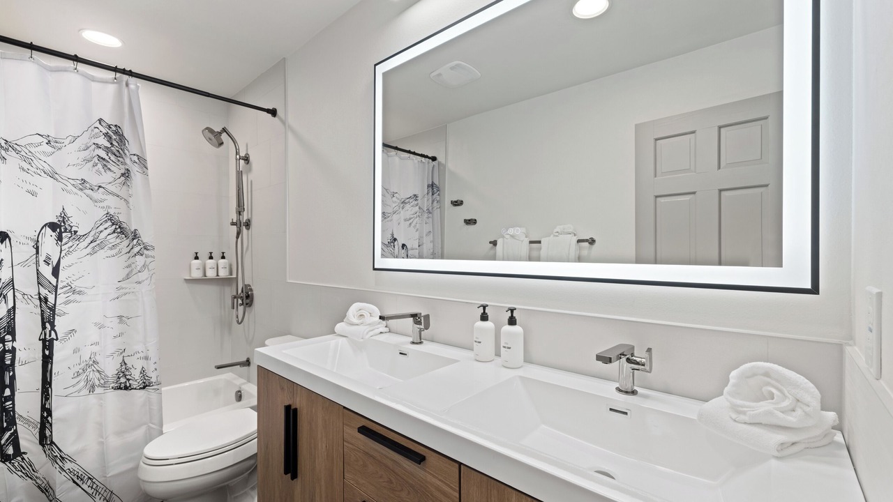 Photo of Bedroom in Warrior's Mark West