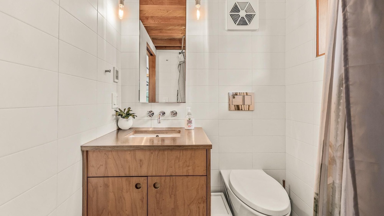 Photo of Bathroom in Belmont