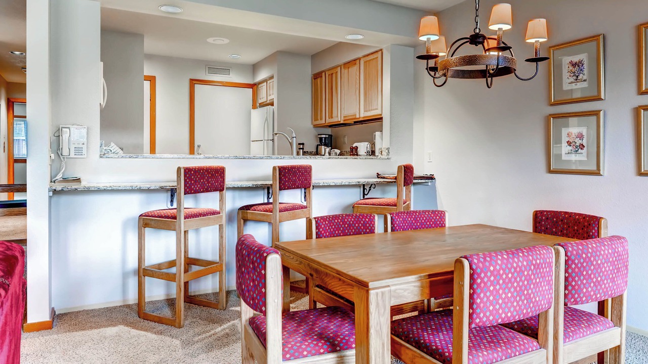 Photo of Livingroom in Keystone