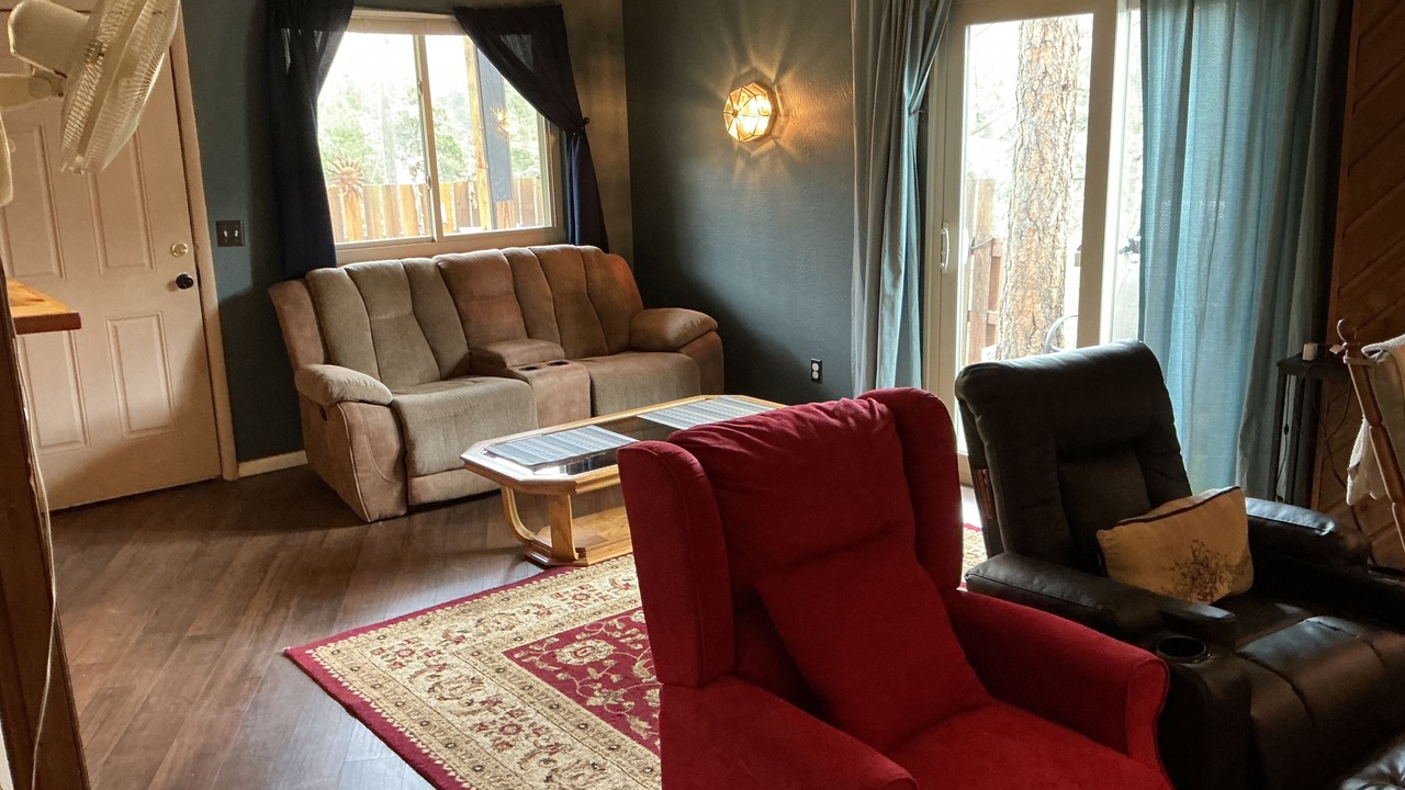Photo of Livingroom in Cascade