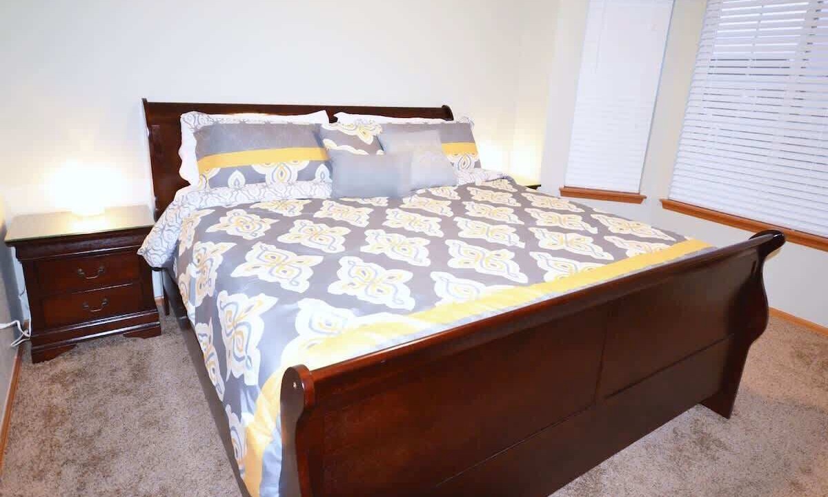 Photo of Bedroom in Northeast Colorado Springs