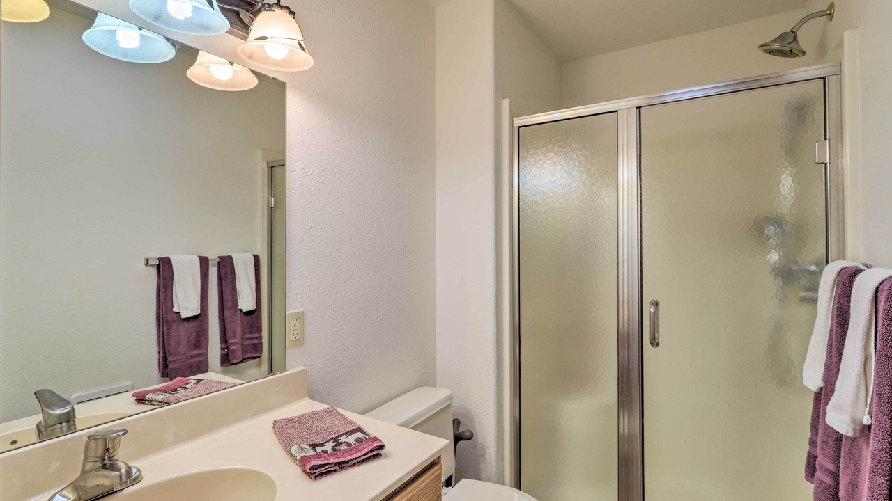 Photo of Bathroom in Lake Hatcher Park