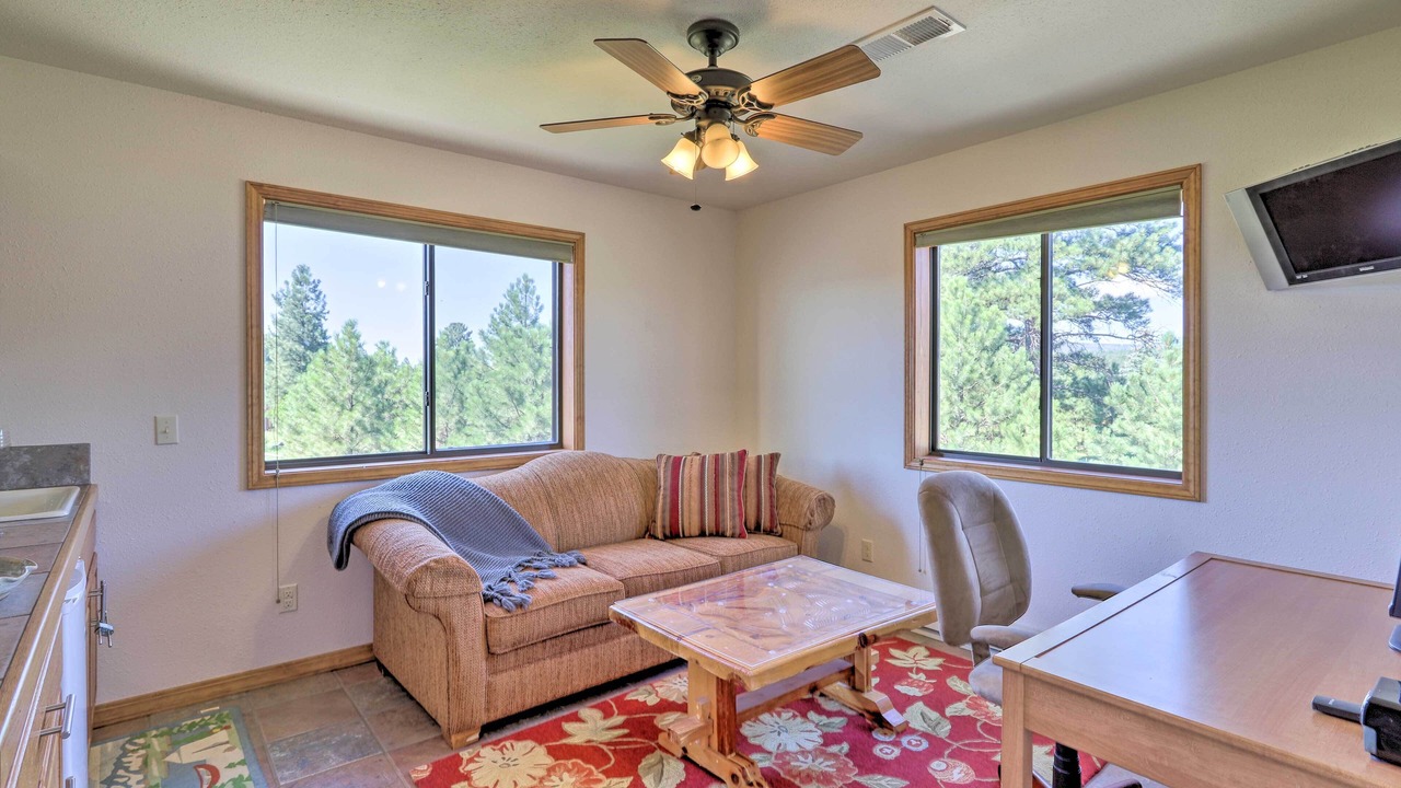 Photo of Bedroom in Lake Hatcher Park