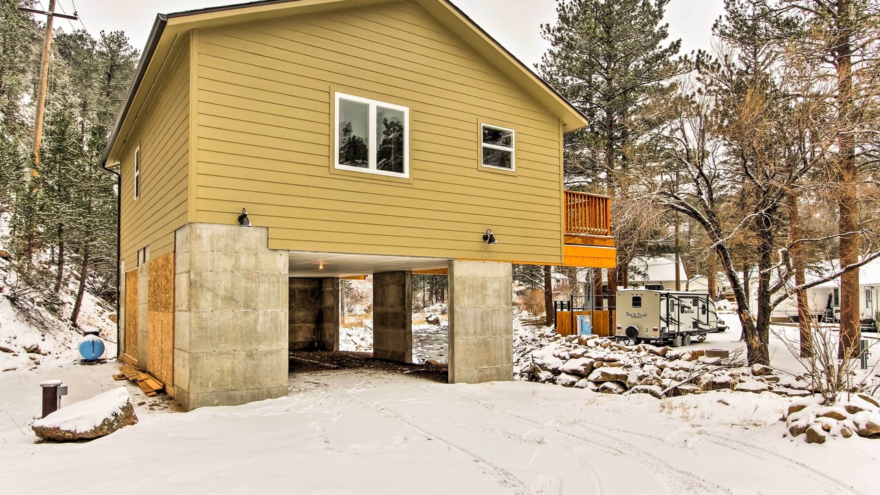 Photo of Outdoor in Drake