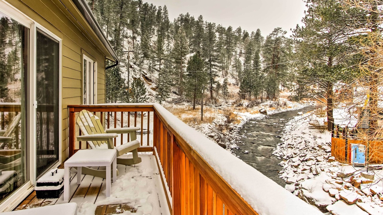 Photo of Patio Balcony in Drake
