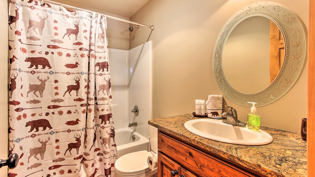 Photo of Bathroom in Drake