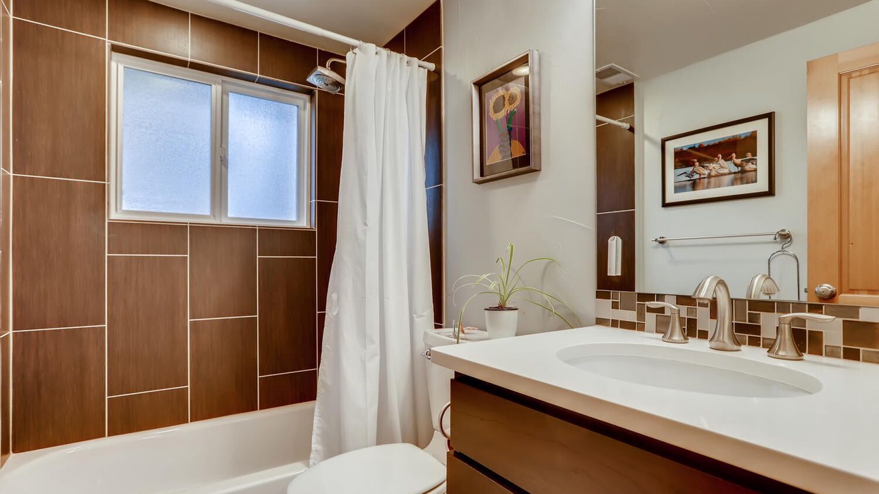 Photo of Bathroom in Melody Heights
