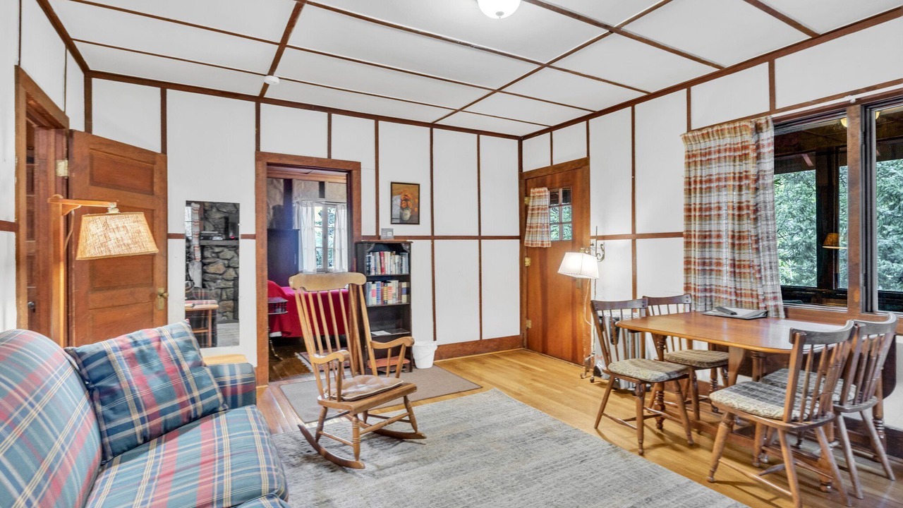 Photo of Livingroom in Green Mountain Falls