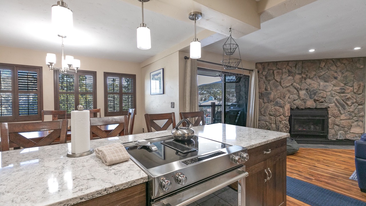 Photo of Kitchen in Four O'Clock