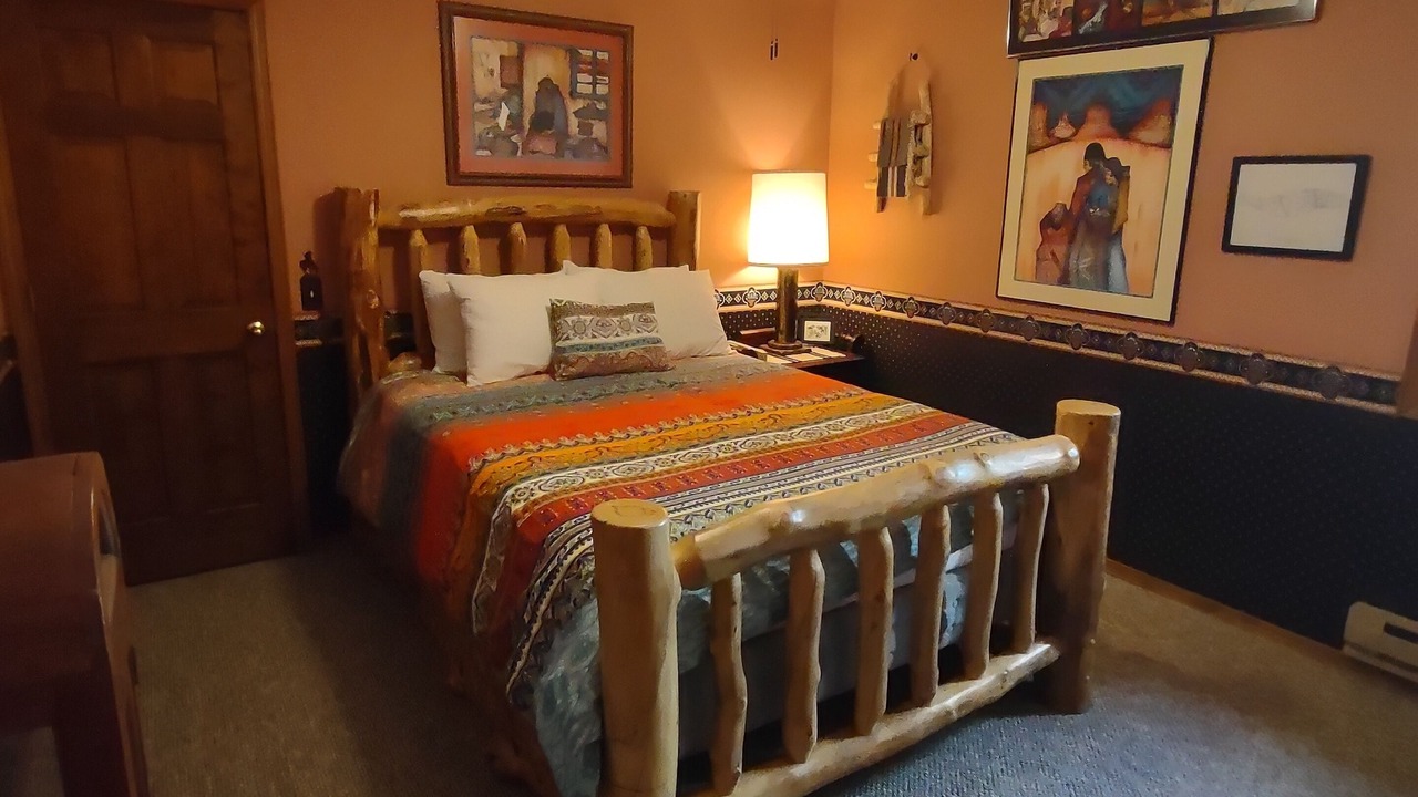 Photo of Bedroom in Pagosa Springs